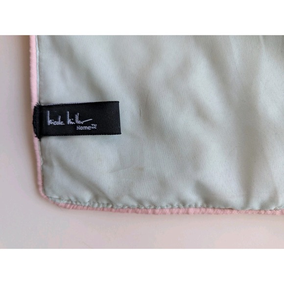 Nicole Miller Watercolor Embellished Roses Spring Florals 72" Table Runner - Picture 9 of 11